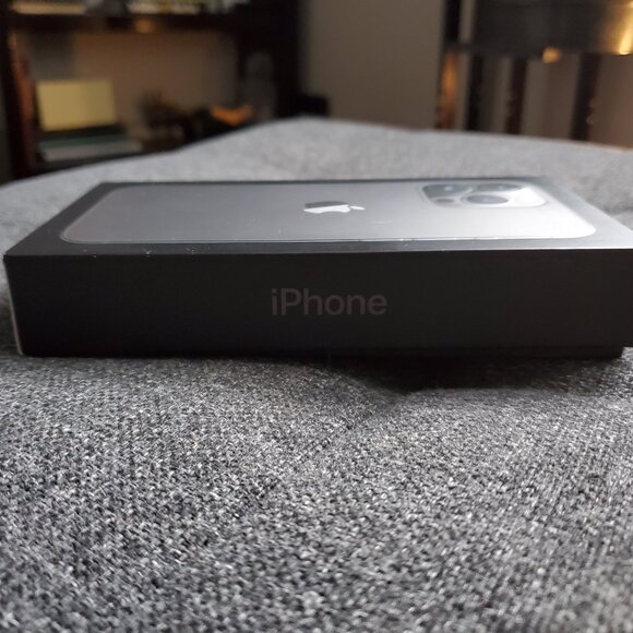 iPhone 13 Pro - 128GB - Picture 6 of 6